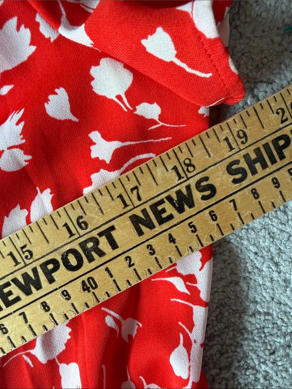 J.Crew Red Floral Wrap Flutter Sleeve V Neck Spring Guest‎ size 2